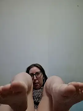 Snapshot of Sarah459 chatting on 04/16/26, 09:39 Sarah459 online show from 04/16/26, 09:39