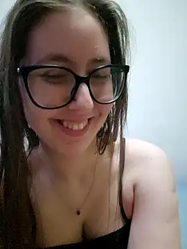 Snapshot of Sarah459 chatting on 05/10/26, 08:36 Sarah459 online show from 05/10/26, 08:36