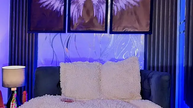 Megan Do Santos online show from 03/30/26, 08:21