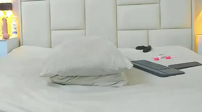 angel adamx online show from 03/12/25, 05:13