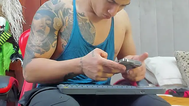 angel adamx online show from 10/24/25, 03:25