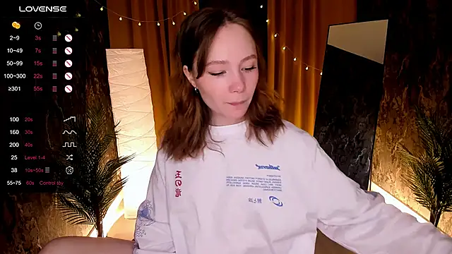 LanaBlu  online show from 11/11/25, 02:22