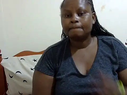 Snapshot of Pretty_lilly02 chatting on 11/03/25, 06:53 Pretty lilly02 online show from 11/03/25, 06:53