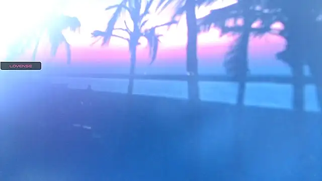 Snapshot of RoseRed69 chatting on 10/30/25, 05:09 RoseRed69 online show from 10/30/25, 05:09