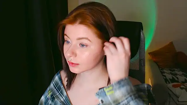 Snapshot of xoxoavi chatting on 01/07/25, 09:46 xoxoavi online show from 01/07/25, 09:46