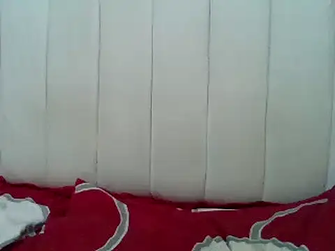 Queen loveer online show from 03/08/25, 12:33