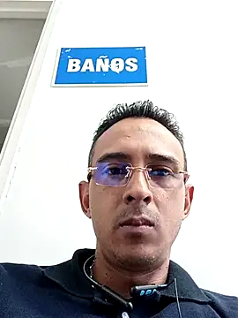 paisa233 online show from 10/21/25, 12:50