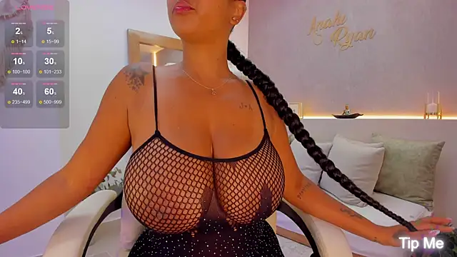 Snapshot of anahi_ryan_ chatting on 03/13/25, 05:18 anahi ryan online show from 03/13/25, 05:18