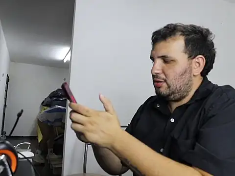 zekefotoslive online show from 02/25/26, 01:15