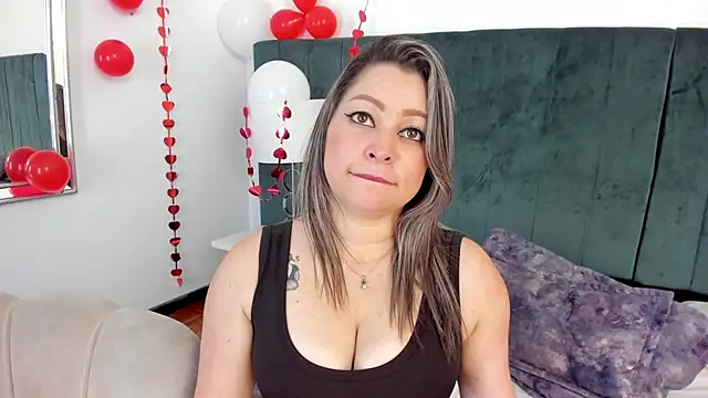 PandoraB  online show from 02/28/25, 05:26