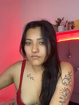 angellique 22 online show from 01/02/25, 12:24