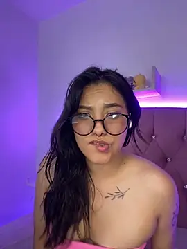 angellique 22 online show from 01/04/25, 01:53