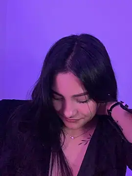 angellique 22 online show from 02/05/25, 10:30