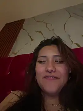 Snapshot of angellique_22 chatting on 04/10/26, 05:28 angellique 22 online show from 04/10/26, 05:28