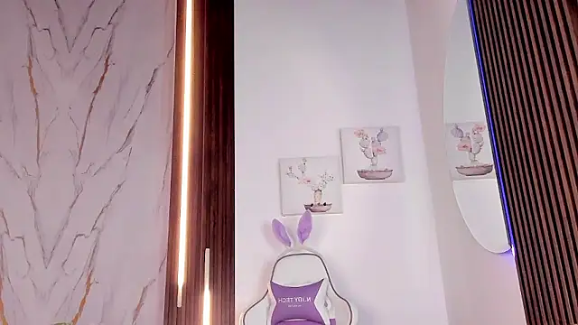 mia six66 online show from 01/13/26, 12:10