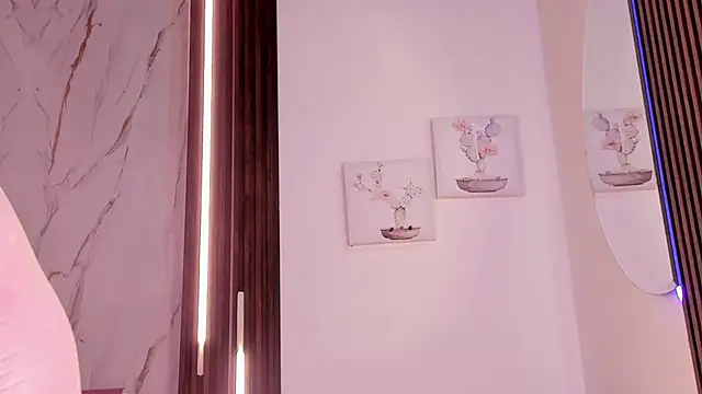 mia six66 online show from 03/26/26, 12:11