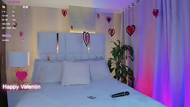 Snapshot of ANGELL06 chatting on 02/14/25, 06:02 ANGELL06 online show from 02/14/25, 06:02