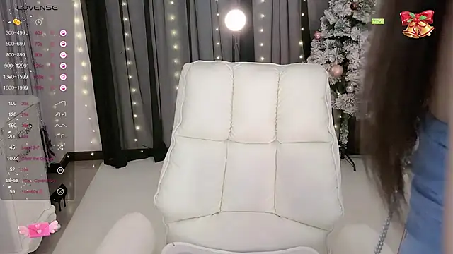 Snapshot of Marui- chatting on 02/23/25, 01:32 Marui- online show from 02/23/25, 01:32