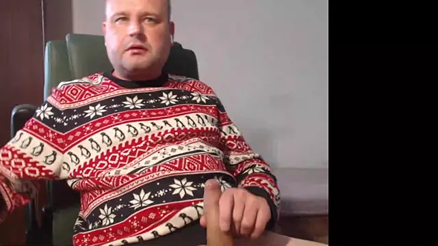 tuttiluss44 online show from 12/20/24, 11:32