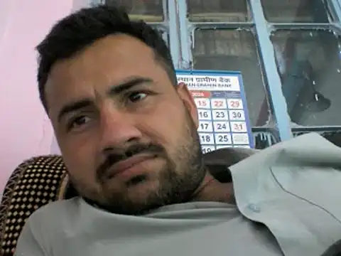 Snapshot of lallantoplonda chatting on 03/14/26, 05:02 lallantoplonda online show from 03/14/26, 05:02