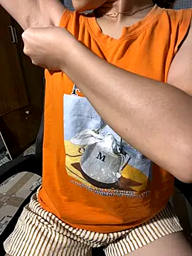 Girllikesexx2 online show from 09/25/25, 07:45