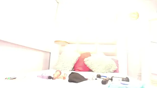 Snapshot of minene_mikami chatting on 04/09/26, 12:21 minene mikami online show from 04/09/26, 12:21