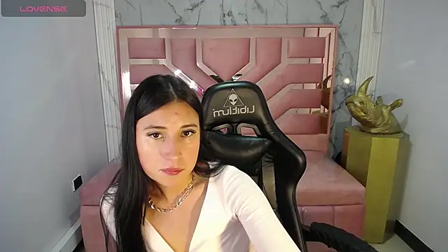 lizzyluk ch online show from 01/16/25, 01:27