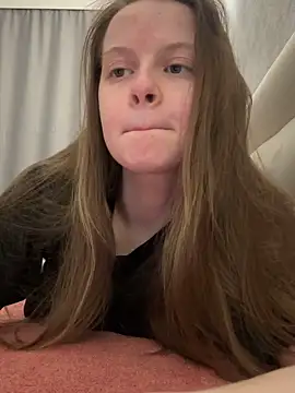 wrenlie online show from 12/19/25, 05:42