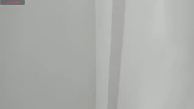 Snapshot of 6_bunny_9 chatting on 10/25/25, 06:35 6 bunny 9 online show from 10/25/25, 06:35