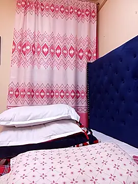 Snapshot of Sexyxcurves chatting on 01/16/26, 08:51 Sexyxcurves online show from 01/16/26, 08:51