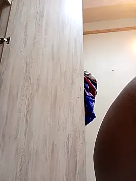 Snapshot of Sexyxcurves chatting on 04/15/26, 08:21 Sexyxcurves online show from 04/15/26, 08:21