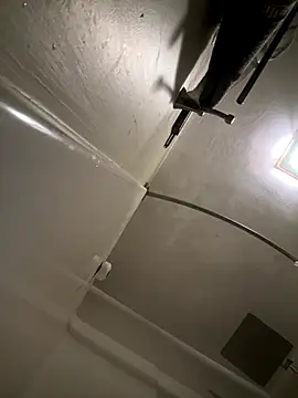 Snapshot of rayyymack chatting on 12/03/24, 12:59 rayyymack online show from 12/03/24, 12:59