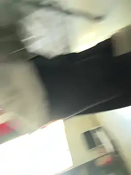 Snapshot of rayyymack chatting on 12/25/24, 03:06 rayyymack online show from 12/25/24, 03:06