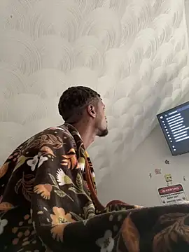 Snapshot of rayyymack chatting on 01/05/25, 03:55 rayyymack online show from 01/05/25, 03:55