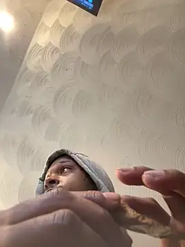 Snapshot of rayyymack chatting on 02/04/25, 09:10 rayyymack online show from 02/04/25, 09:10