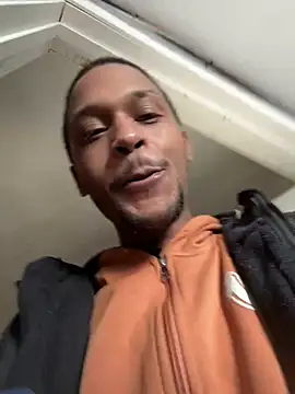 Snapshot of rayyymack chatting on 02/07/25, 08:42 rayyymack online show from 02/07/25, 08:42