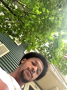 Snapshot of rayyymack chatting on 09/27/25, 07:52 rayyymack online show from 09/27/25, 07:52