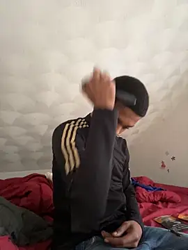 Snapshot of rayyymack chatting on 11/03/25, 02:18 rayyymack online show from 11/03/25, 02:18