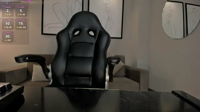 KatieStonne online show from 01/15/25, 06:22