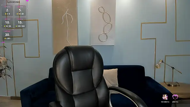 KatieStonne online show from 03/06/25, 09:47