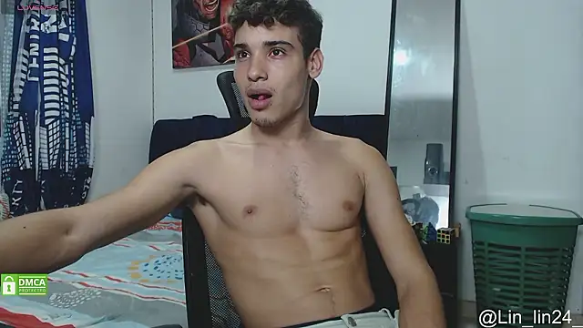 Snapshot of Babylin77 chatting on 12/03/24, 12:02 Babylin77 online show from 12/03/24, 12:02