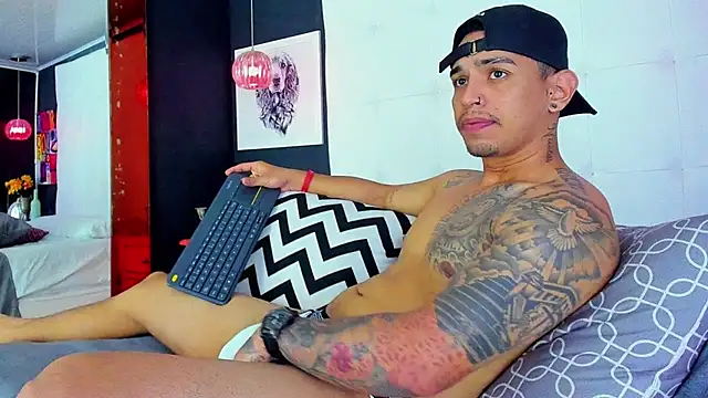 Damian09  online show from 01/21/25, 04:10