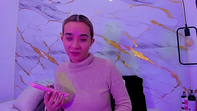 Snapshot of penelope_handaos chatting on 02/01/25, 04:35 penelope handaos online show from 02/01/25, 04:35