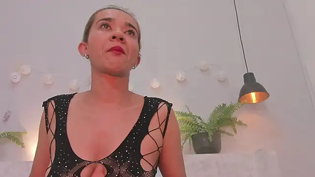 Snapshot of penelope_handaos chatting on 03/11/25, 09:45 penelope handaos online show from 03/11/25, 09:45