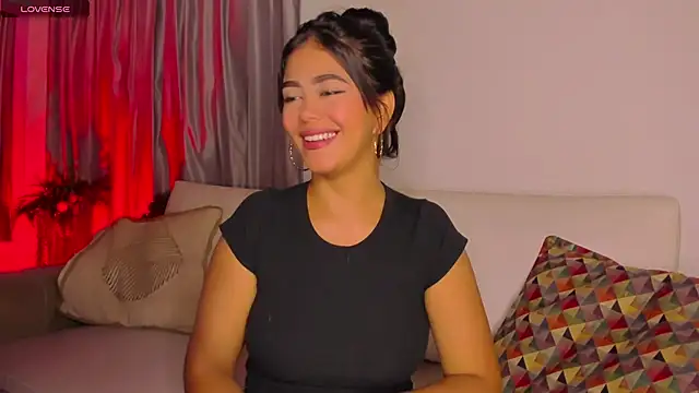 azzahara069 online show from 01/09/25, 02:43