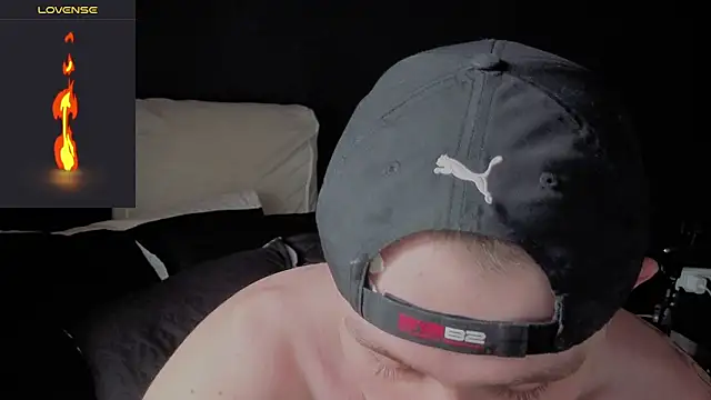 Dylanwhite23  online show from 02/10/26, 09:30