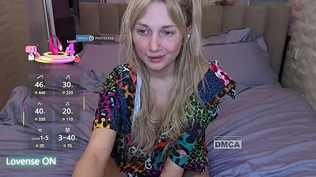 GoodGirl0024 online show from 03/10/25, 08:12