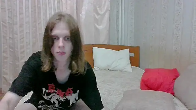 Snapshot of Crystal_Love_Porn chatting on 12/07/24, 01:51 Crystal Love Porn online show from 12/07/24, 01:51
