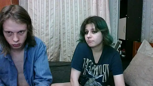 Snapshot of Crystal_Love_Porn chatting on 02/23/25, 05:29 Crystal Love Porn online show from 02/23/25, 05:29
