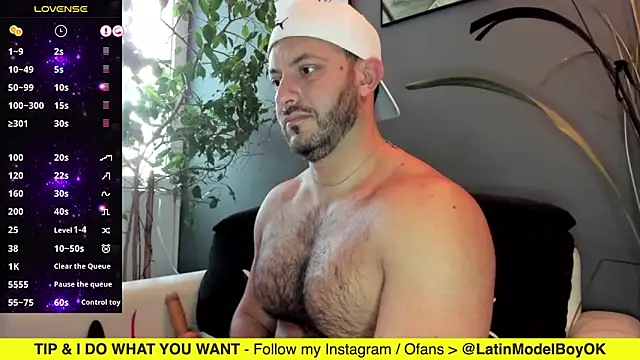 Snapshot of arielenbsas chatting on 02/18/25, 11:11 arielenbsas online show from 02/18/25, 11:11